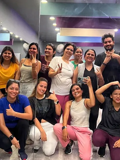 This is how we celebrate our Mondays. A happy group shot after a dance fitness class, proving that starting the week with a workout can be the best motivation.