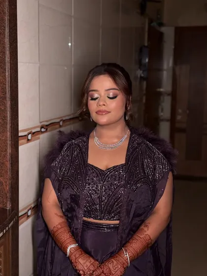 More shots of my sister Bhavisha looking absolutely radiant for her Roka. The purple outfit was complemented by a soft glam makeup look with shimmery eyes and a pretty pink lip.