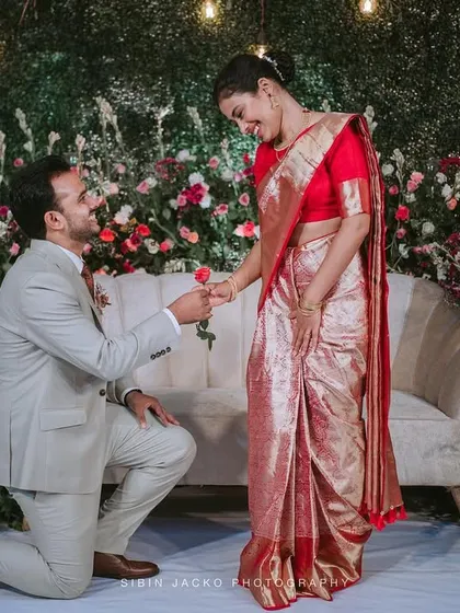 A truly romantic moment as Vivek gets down on one knee for Ivy. Capturing these personal, heartfelt moments is an honor.