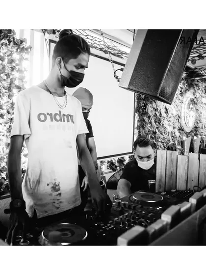 A black and white shot from a daytime gig. Even with a mask on during the pandemic, the music never stopped.