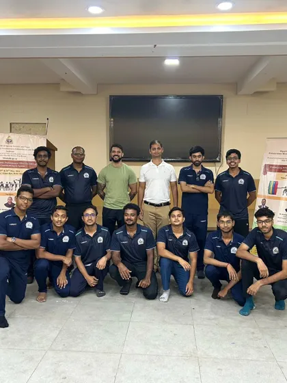 A group photo with the students from the S&C workshop at the Ramakrishna Mission Vivekananda Educational and Research Institute.
