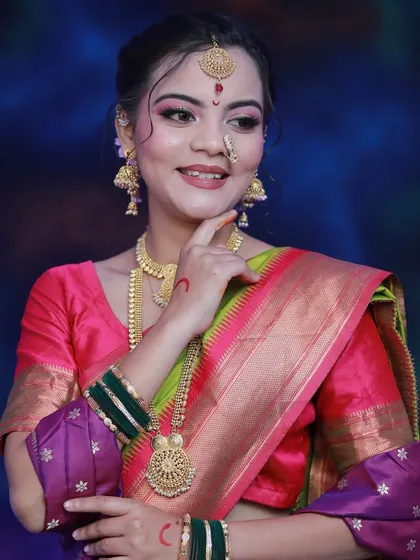 This beautiful Maharashtrian look was created by a student after just a 2-month course. It shows how quickly you can learn professional skills with the right guidance.