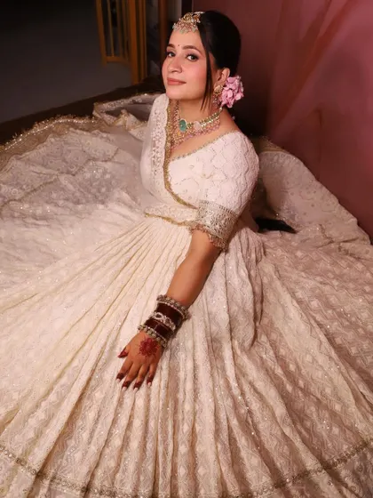 A full view of the designer rental lehenga. We provide a complete solution for brides, from makeup and hair to the perfect outfit.