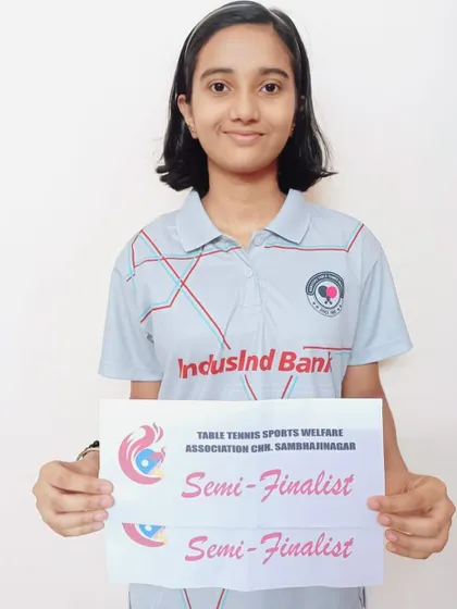 Anvi Thorat holds her certificates after winning two bronze medals in both the U-15 and U-17 categories at the 3rd Maharashtra State Table Tennis Tournament.