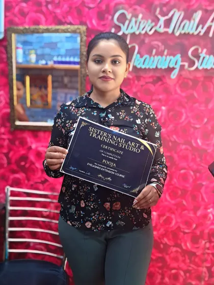 Pooja is now a certified professional in both nail art and eyelash extensions. Completing both courses gives our students a significant advantage in the beauty market.