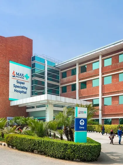 The Max Super Speciality Hospital in Bhatinda features a classic brick facade, providing a sense of permanence and trust. The design includes dedicated speciality departments and robust infrastructure to serve the community's critical treatment needs.