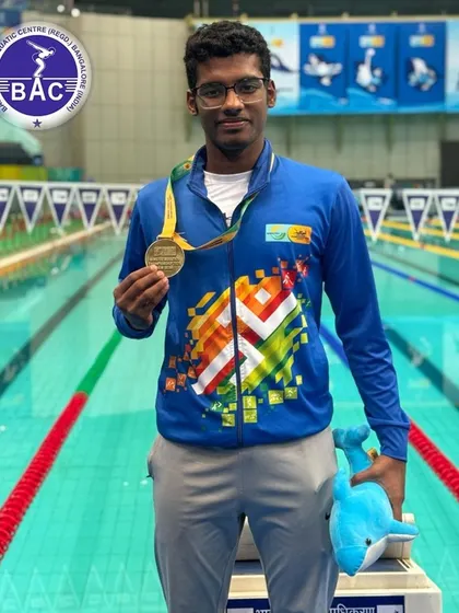Nithik Nethella after his gold medal win in the 200m Backstroke.
