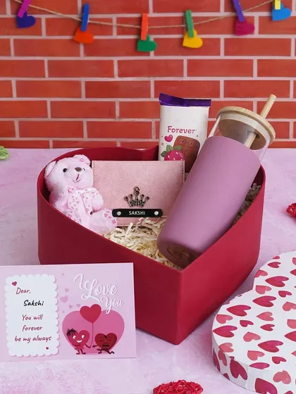 Another view of the pink Love Keepsake Hamper, showing how all the items are beautifully arranged inside the heart-shaped box.