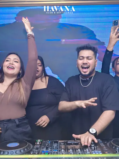 The whole crew getting into it at Havana. Love seeing this energy.