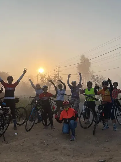 Kicking off the new year with a group ride to Chikka Tirupathi, with the sun rising behind us. A perfect, misty morning for a ride with the tribe.