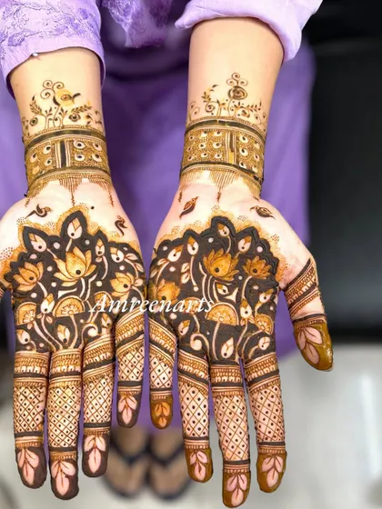 A beautiful floral design with a modern feel. The use of negative space makes the lotus patterns stand out, perfect for an engagement party or festival.