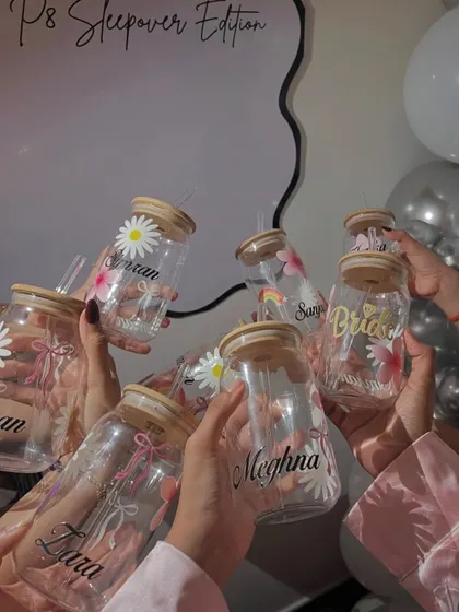 A little sparkle for the bride to be and her tribe. Our custom sipper-making activity is always a huge hit at bridal showers. It's a fun, stylish way to create personalized keepsakes from a special day.