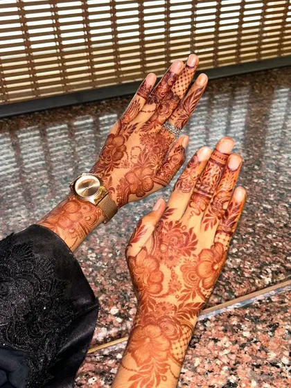 A close-up of the henna stain, highlighting the beautiful color.
