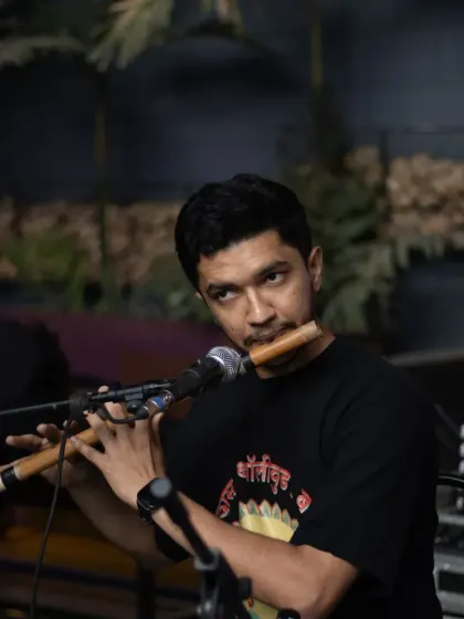 The beautiful, melodious sound of the flute adds a special touch of magic to our Sufi and retro Bollywood nights.