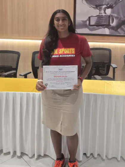 Sreenidhi Balaji was felicitated for finishing the year as the No.1 ranked player from Karnataka in the Girls U18 category. A well-deserved recognition for her dominance on the court.