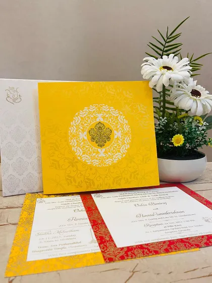 A duplicate of ID 62, 63, and 65, this popular design is a favorite for its bright, auspicious colors.