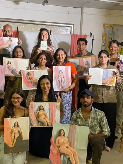 The group of artists at the end of our figure study weekend, all proudly holding up our work. It's amazing to see so many different interpretations of the same model and poses.