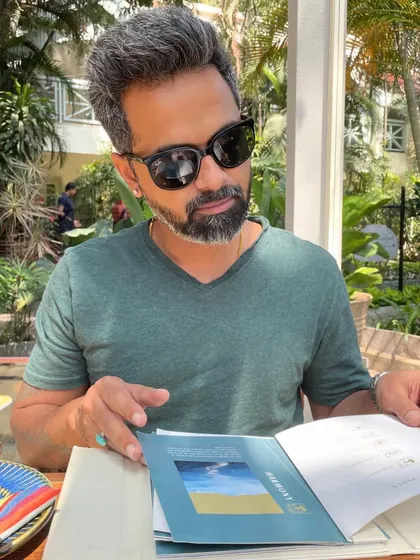 Planning the weekend's music menu. Here I am announcing upcoming gigs at new venues like Toca Terrace and regular spots like Pangeo.