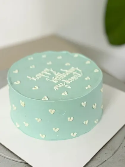 A closer look at this simple and sweet "happy birthday my heart" cake. It's a little something to show you care.