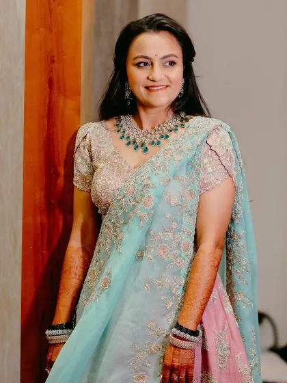 This bride wanted a simple and neat makeup look for her reception. I created a soft, natural look that perfectly matched her elegant and understated style.