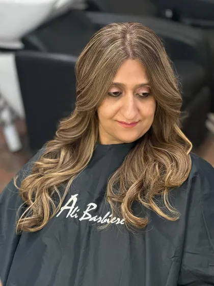 Why settle when you can get the best hair transformation? A beautiful, warm blonde look.