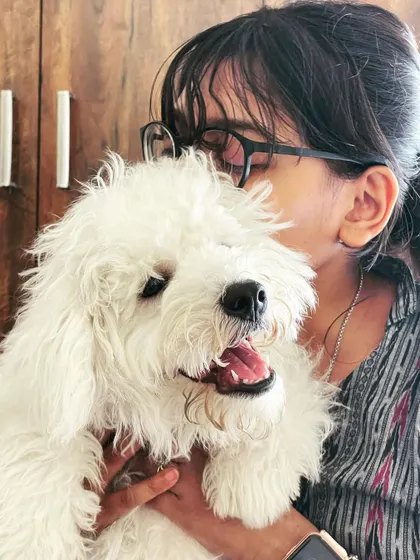 A sweet kiss for a sweet boy. This is how we show them they are truly cared for. It's this personal touch that makes our home boarding special.