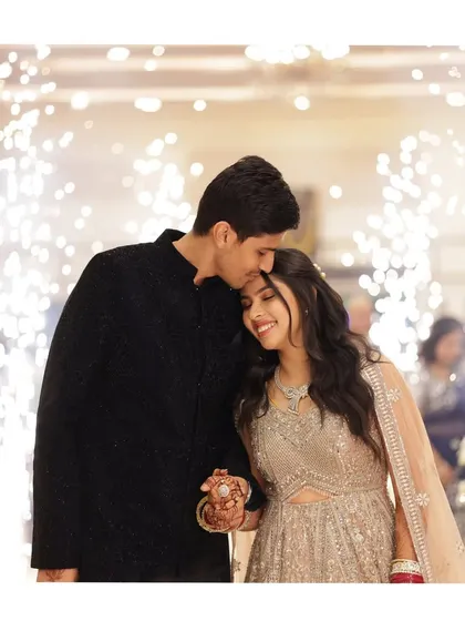 Capturing those quiet, magical moments is just as important as the big performances. As a choreographer who has planned my own wedding, I understand how to weave dance and emotion into every part of your celebration.