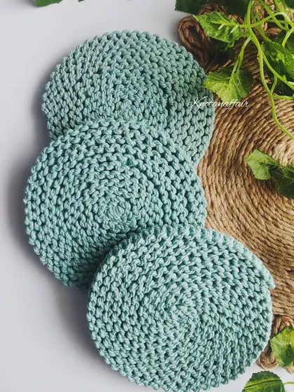 This 7-inch macrame round coaster was custom-made to be used as a trivet. Made with cotton cords, it's a great eco-friendly and functional piece for your home.