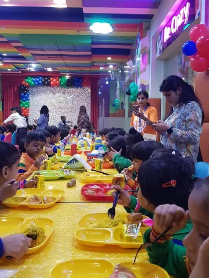 A party isn't complete without great food. I offer delicious, kid-friendly buffet spreads served in a clean and vibrant dining area, so the little ones can refuel after hours of play.