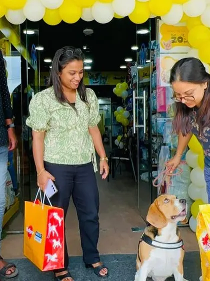 A happy customer and their beagle checking out at our HRBR Kalyan Nagar store during a campaign with Pedigree. We love seeing our furry shoppers.