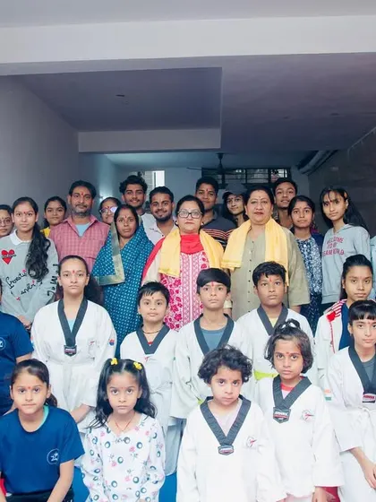 The Aarav families all together. This picture captures the strong community of students, parents, and supporters that make our academy special.