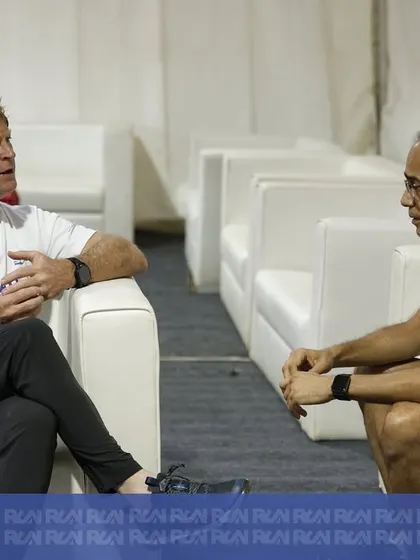 We facilitate key interactions by providing quiet, professional spaces even within large events. Here, our founder Manmohan Ganesh discusses the successful partnership in a designated lounge area at the SAP Run.