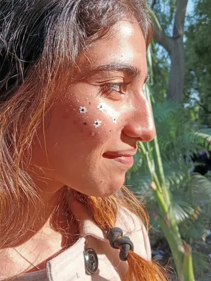 A side profile of the scattered white flower design, showing how it creates a natural, whimsical look.