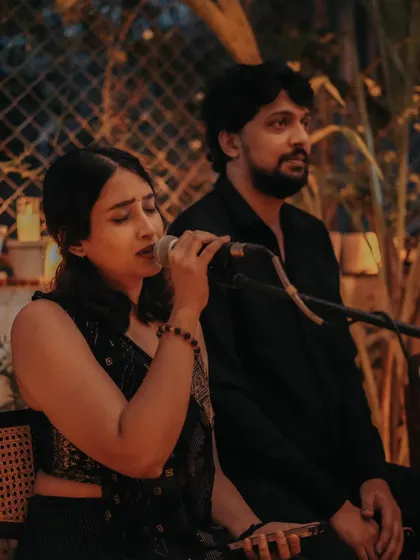Two voices meet at the microphones as we share this acoustic Diwali evening with our guest singer.