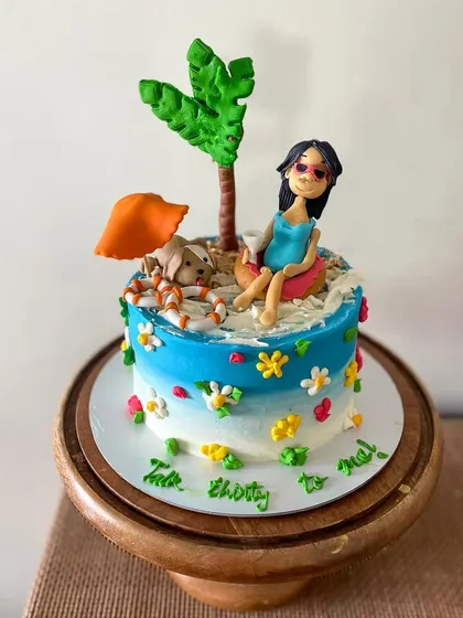 We added a little palm tree to this version for extra tropical vibes.