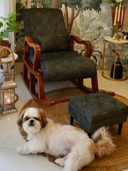 Tofu posing perfectly in his cozy corner. The round jute rug helps define the space and adds a natural, earthy texture.