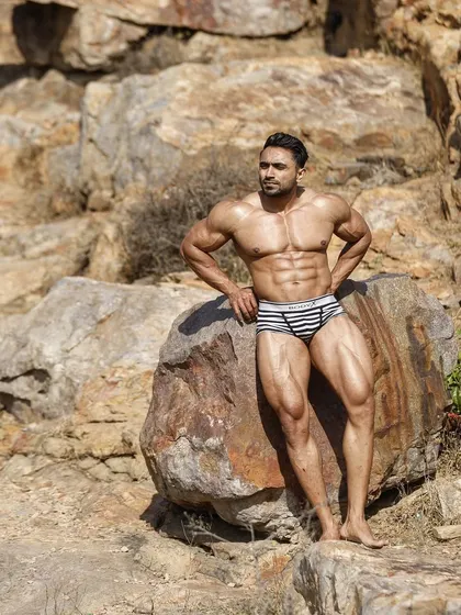A final shot from the outdoor photoshoot.