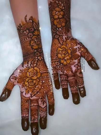A detailed floral design with yellow highlights, perfect for a festive celebration.