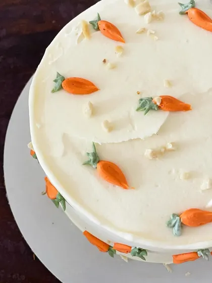 Getting ready for Easter with these adorable carrot cakes. I offer different styles, from a simple cake decorated with tiny piped carrots to a more rustic version with dollops of cream cheese frosting.