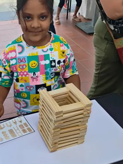 It's pure joy to see children so engrossed, building bridges between mindsets and communities. They quickly identify patterns and use their innate curiosity to construct amazing things, turning simple planks into expressions of their imagination.