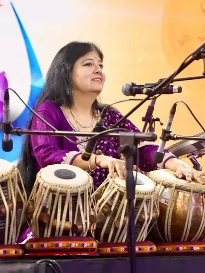 A closer look at my performance at the News18 summit. These corporate workshops are designed to be interactive and engaging, using rhythm to break the ice, build team synergy, and provide a refreshing break from the usual routine.
