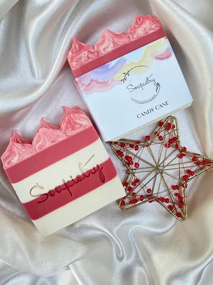 Inspired by a holiday classic, this Candy Cane soap features festive stripes and a frosted top. It smells just as sweet as it looks!