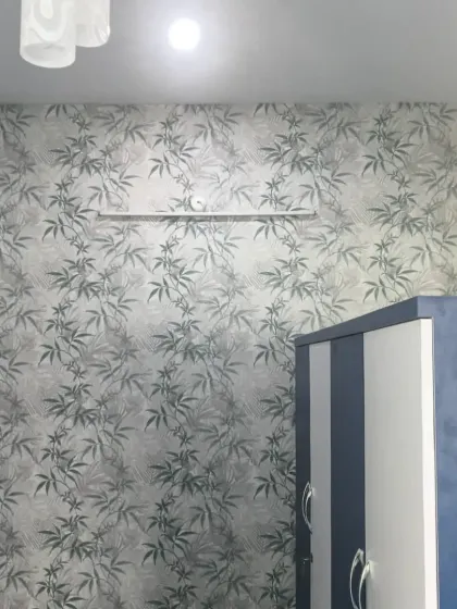 Another installation of the bamboo wallpaper, showing how it looks in a fully furnished room.