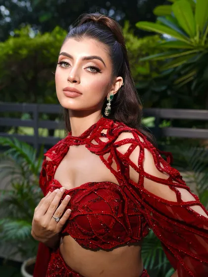 Chiseled to perfection. A high-fashion, high-ponytail look I created for a shoot with Kamaali Couture, featuring a sleek and powerful silhouette.