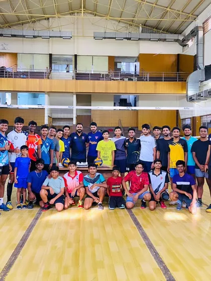 Another photo with pro player Ravi Kumar. Having role models like him visit the academy is a huge motivation for all our kids.