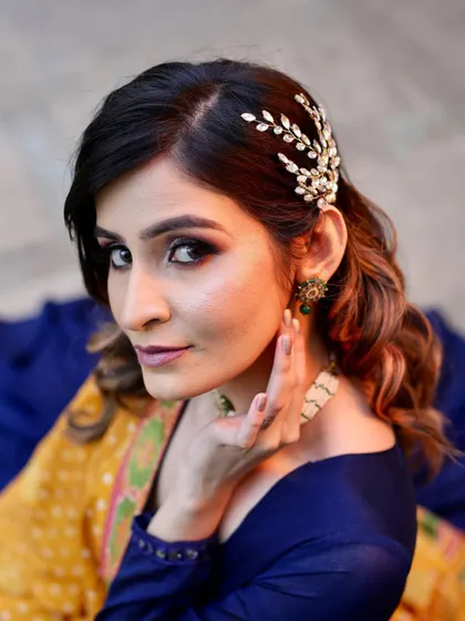 The perfect makeup deserves the perfect hair. This look combines a soft smokey eye with elegant waves, a combination you'll learn to create for your clients' special events.
