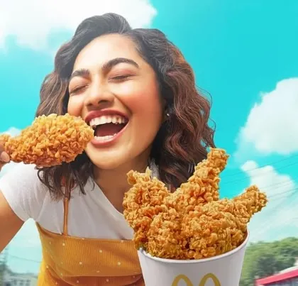 Bringing joy and energy to a campaign for a brand like McDonald's is all about capturing a feeling. This print ad for their fried chicken line focuses on creating a vibrant, relatable moment of pure enjoyment.
