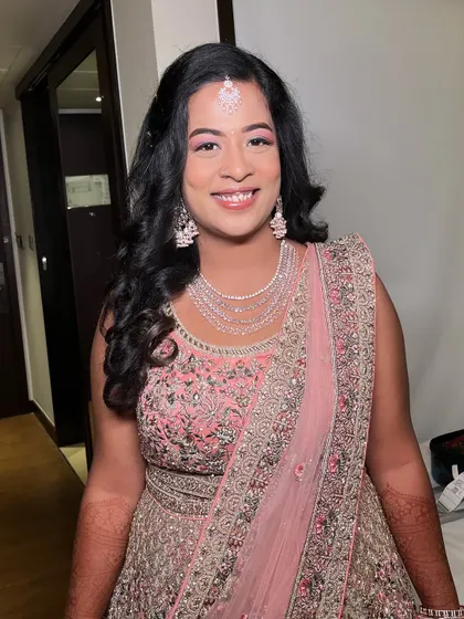 Another shot of Ritu's lovely engagement look. Her sweet personality and graceful presence made it an absolute delight to be her makeup artist.