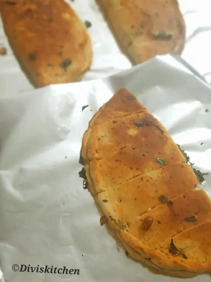 Freshly baked stuffed garlic bread, straight from the oven. This was part of an evening order for a get-together, and it was totally worth the long day in the kitchen.