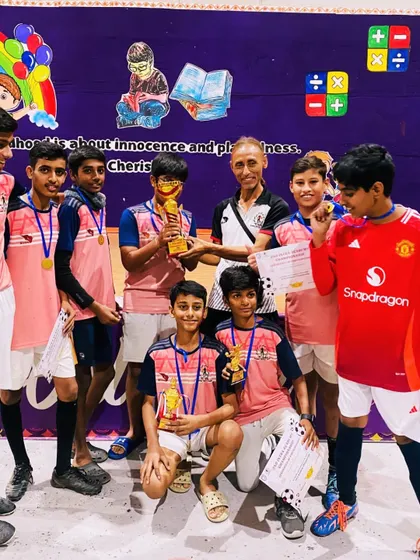 The Sheoran Super Giants, our Under-15 winners, posing with their trophy after a fantastic performance in the intra-academy matches.
